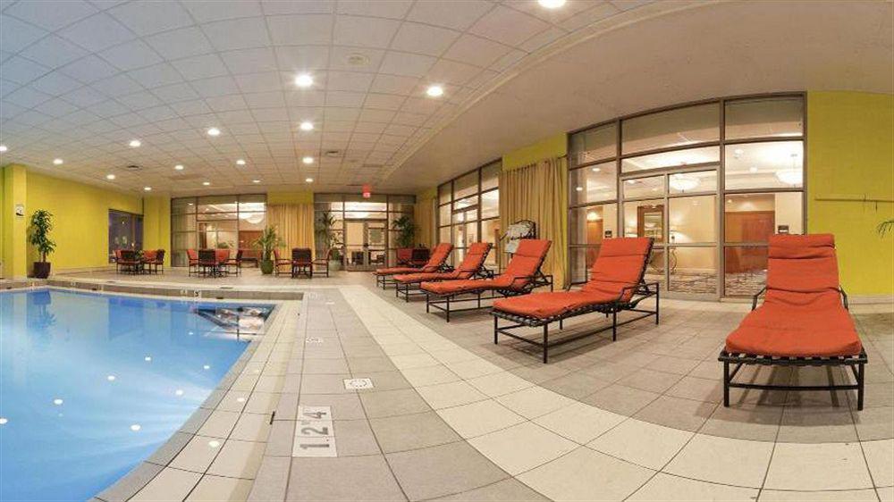 Crowne Plaza Harrisburg-hershey By Ihg 4*