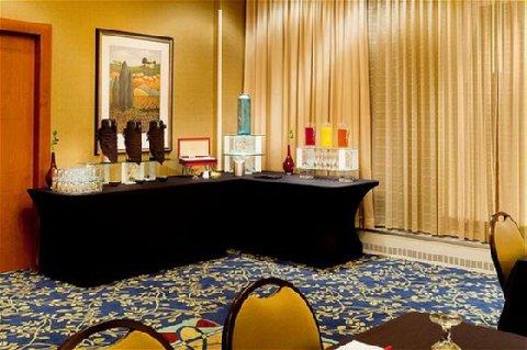 Hotel Crowne Plaza Harrisburg-hershey By Ihg 4*