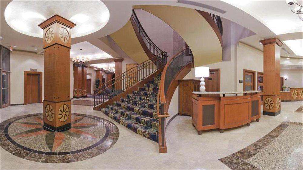 Crowne Plaza Harrisburg-hershey By Ihg Hotel 4*